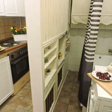 The Classic Old Town Apartamento